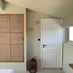 Maison Avec Piscine Et Amarrage Villa *