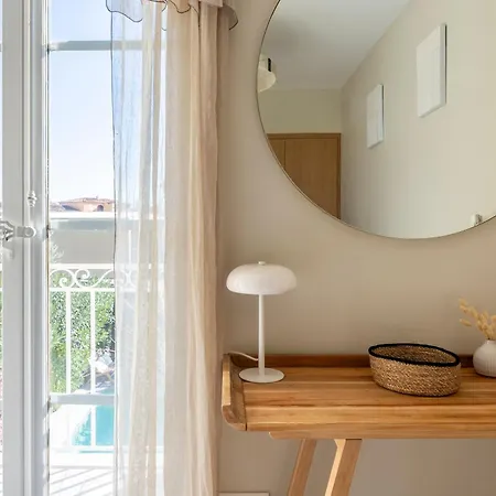 Maison Avec Piscine Et Amarrage *