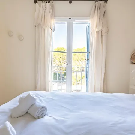 Maison Avec Piscine Et Amarrage Vila *