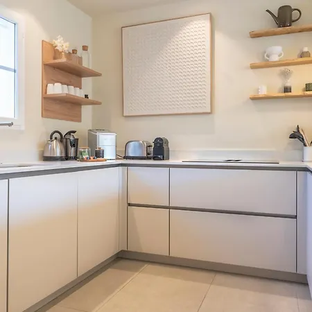 Maison Avec Piscine Et Amarrage Villa Grimaud