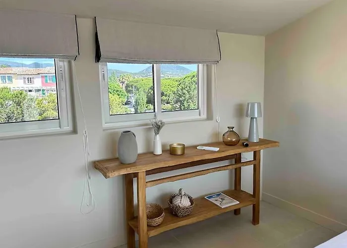 Maison Avec Piscine Et Amarrage 别墅 格里莫