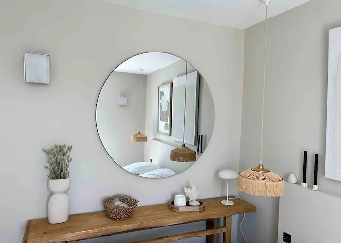 Maison Avec Piscine Et Amarrage 别墅 *