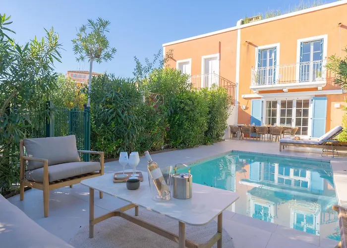 Maison Avec Piscine Et Amarrage * 格里莫