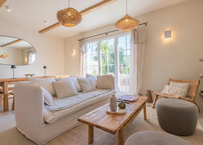 Maison Avec Piscine Et Amarrage 格里莫