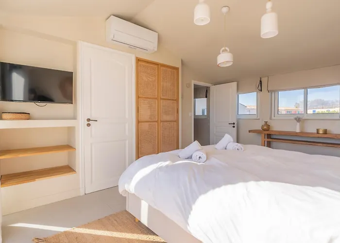 别墅 Maison Avec Piscine Et Amarrage