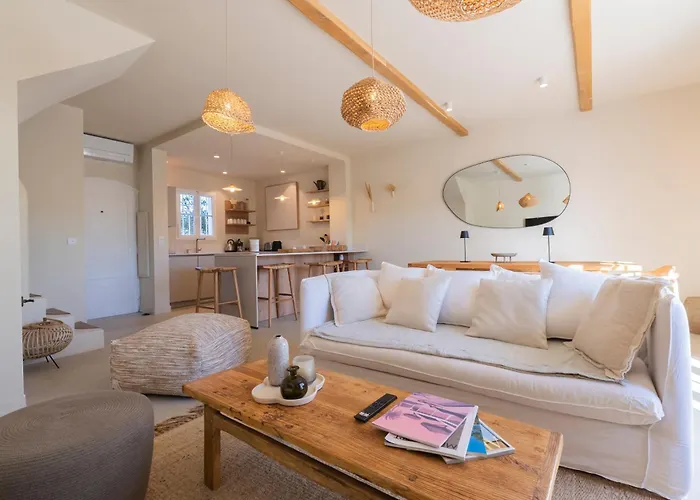 别墅 Maison Avec Piscine Et Amarrage