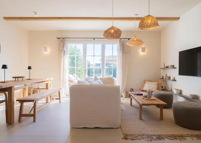 Maison Avec Piscine Et Amarrage 别墅 格里莫